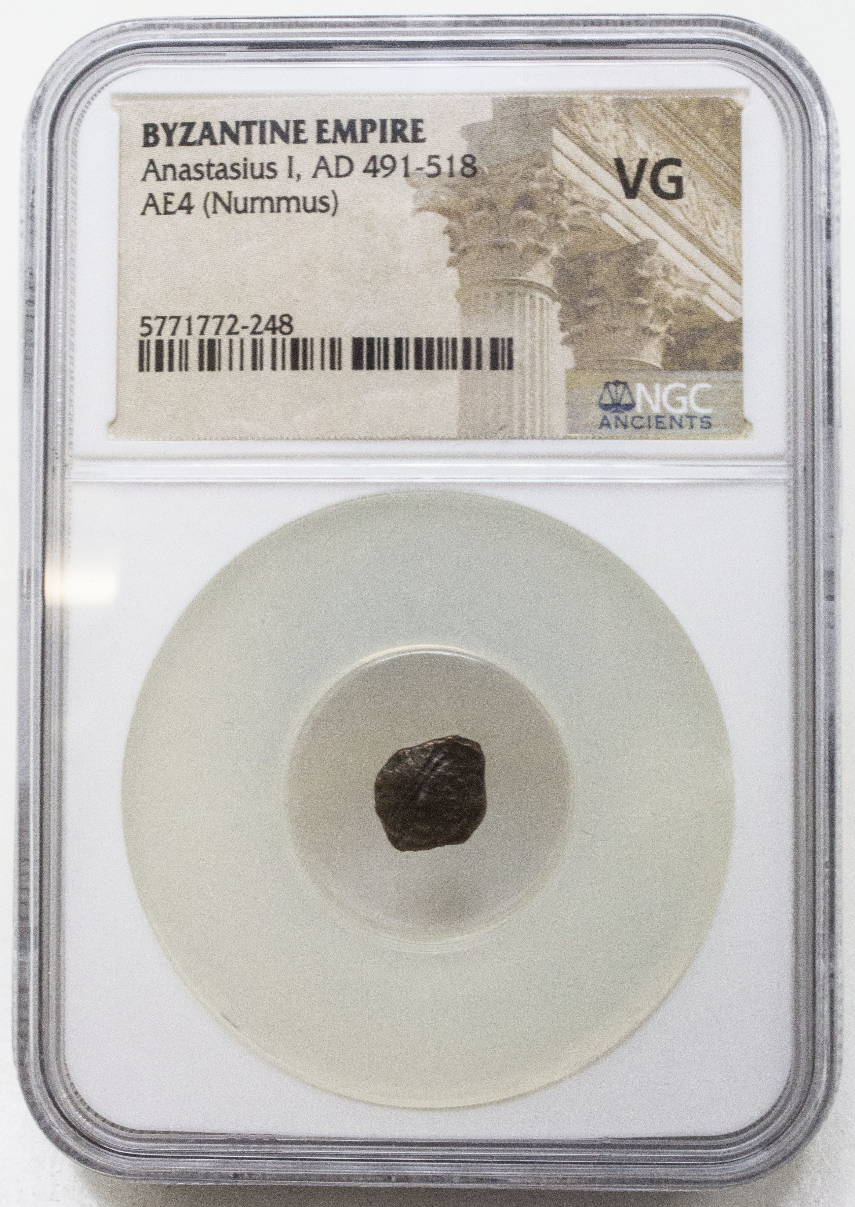 Byzantine Æ4 (small bronze) of Anastasius I, AD 491–518